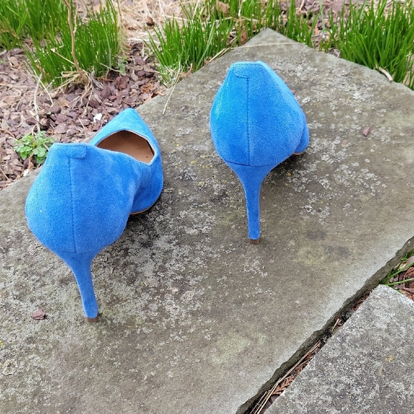 Banana Republic Bright Cobalt Blue Suede Pointed-Toe Pumps - Picture 16 of 17